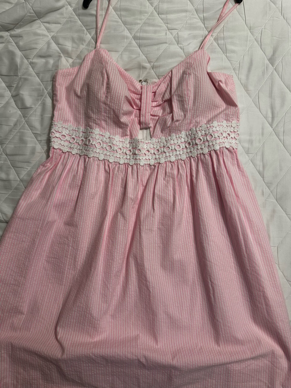 Lilly Pulitzer NWOT hot Pink and white Seersucker Eyelet Trim Sundress